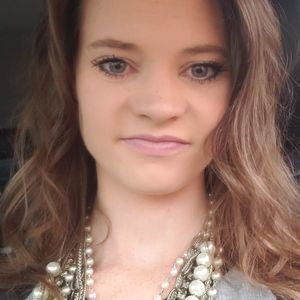 Meet your Posher, Tina